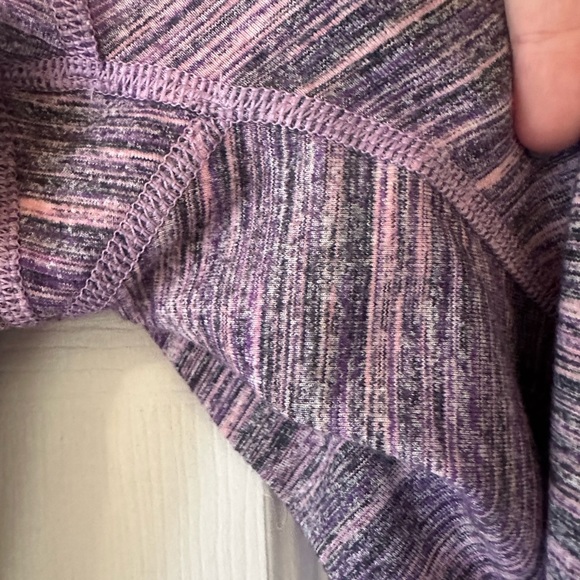 Lululemon high times leggings, size 8, pink and purple - Picture 4 of 7